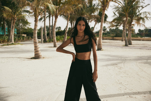 'Paradis' Crop Top- Black