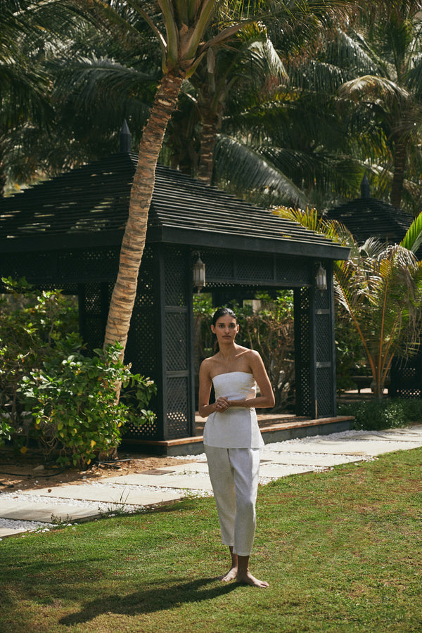 'Yves Uro' Peplum Top - White Linen